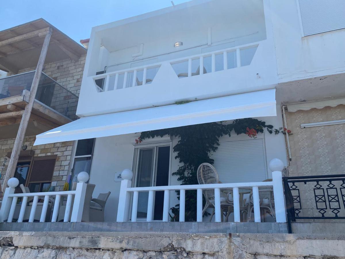 Villa Blanca Haraki Bagian luar foto